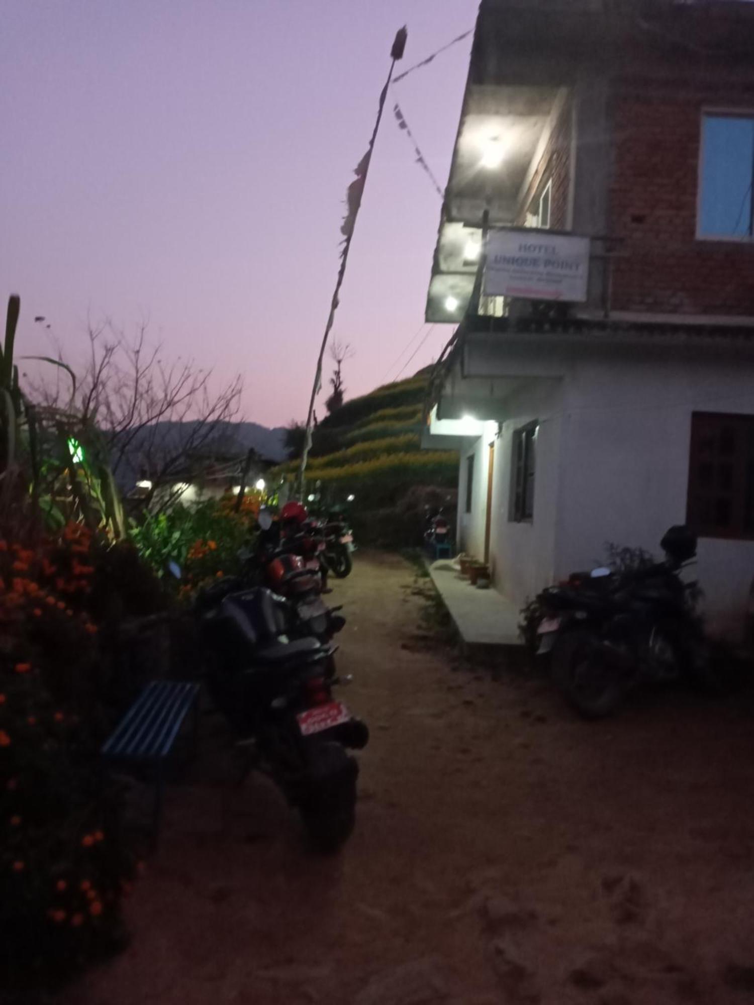 Unique Point Home Stay Nagarkot Exteriör bild