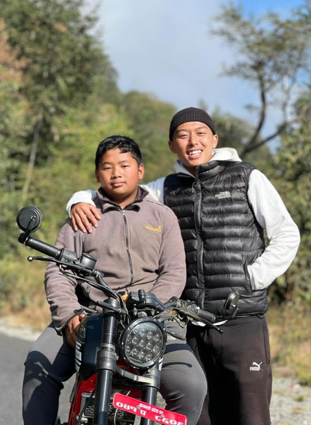 Unique Point Home Stay Nagarkot Exteriör bild