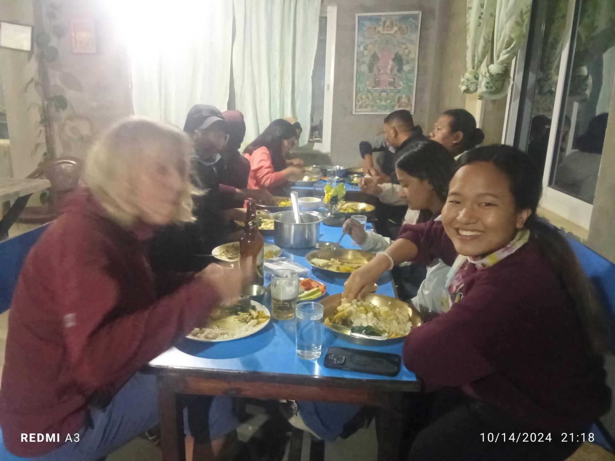 Unique Point Home Stay Nagarkot Exteriör bild